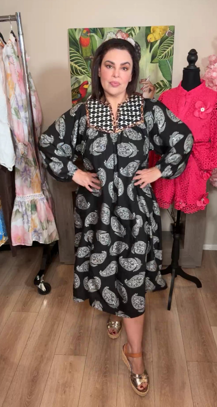 vestido negro diseño paño con franja leopardo midi relax (#144)