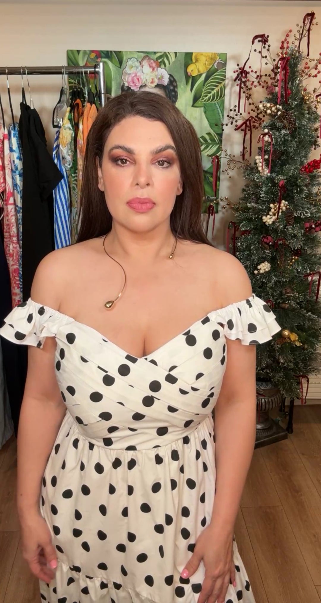 Vestido Blanco Bolitas en Negro Espalda Elastica Ruffles Midi (#176)