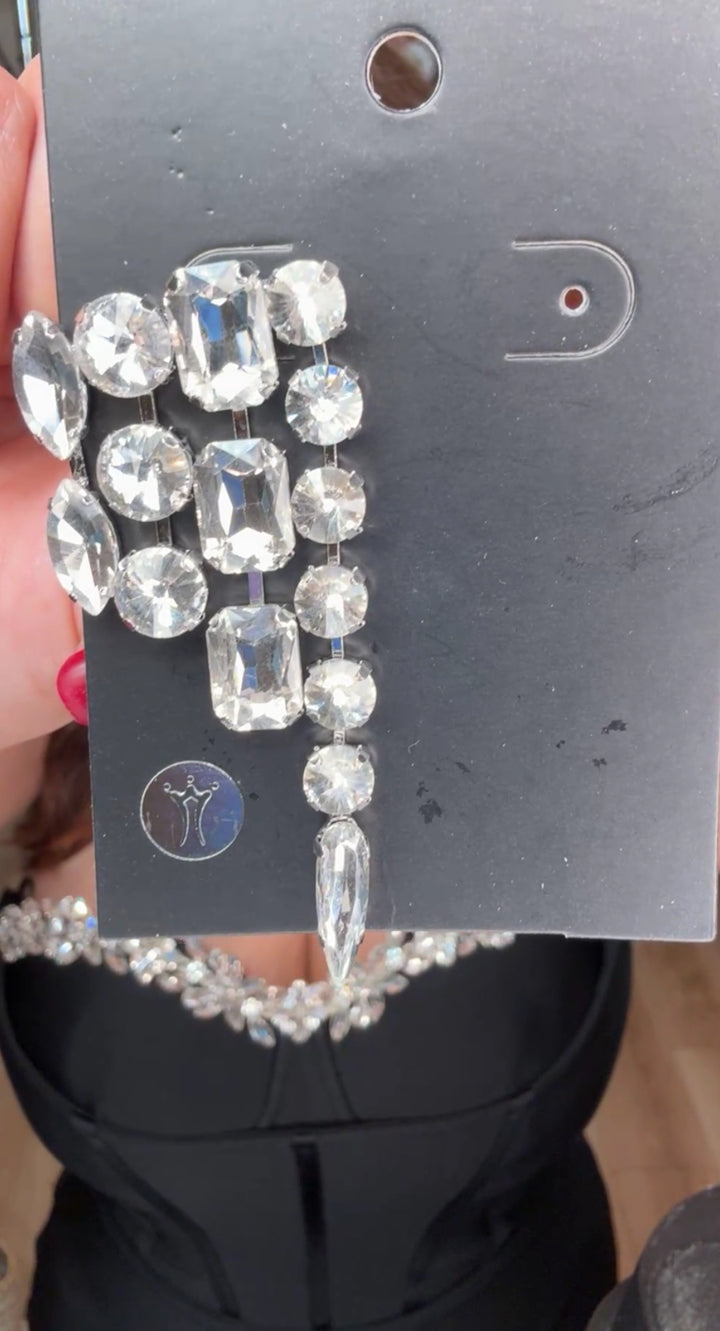 Arete plateado piedras chunky