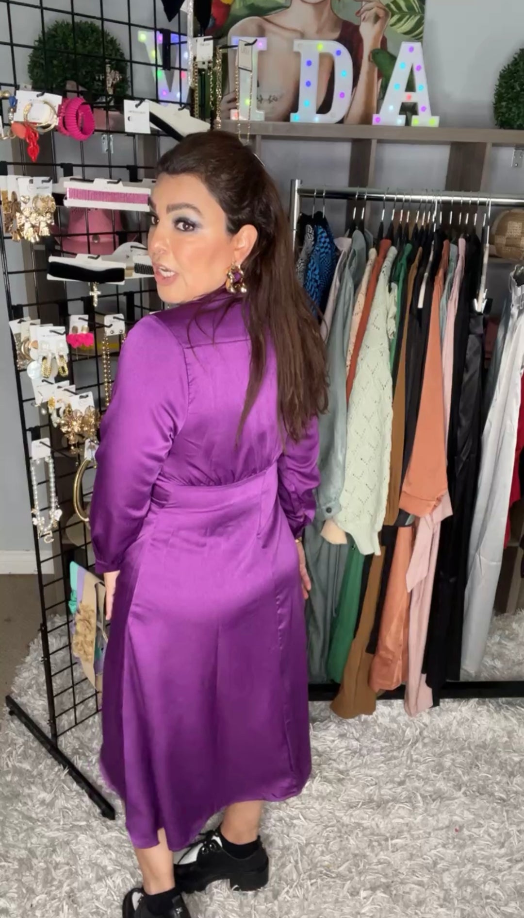 Vestido Morado Satinado Efecto Wrap Midi (#262)