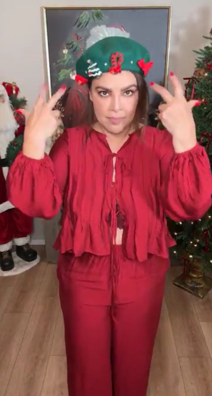 Set guinda satinado top moños y pantalón palazo (#127)