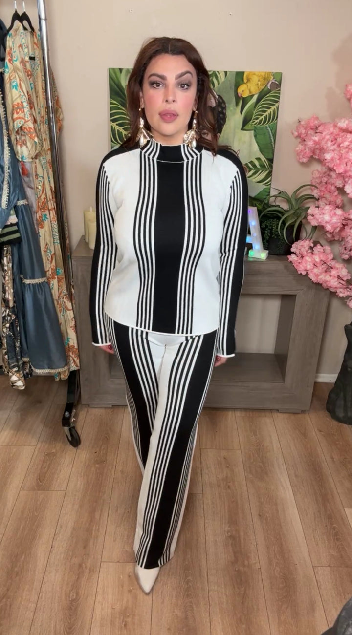 Set blanco y negro rayado de punto (#125)