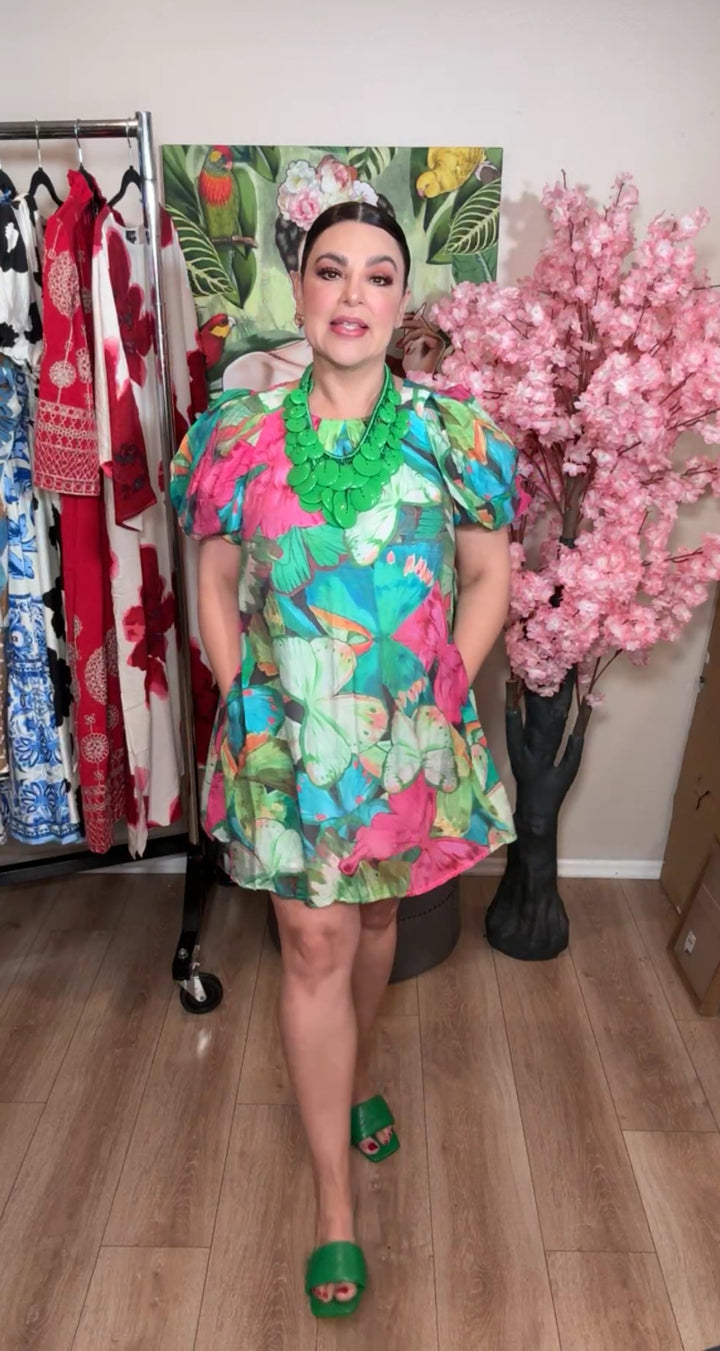 Vestido verde y rosa mariposas manga burbuja mini (#159)