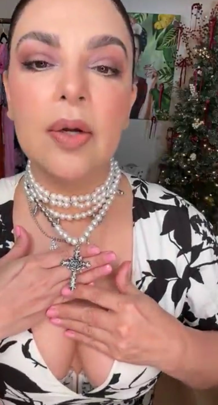 Collar Plateado Perlas Cruz Multi Choker Lux (#149)