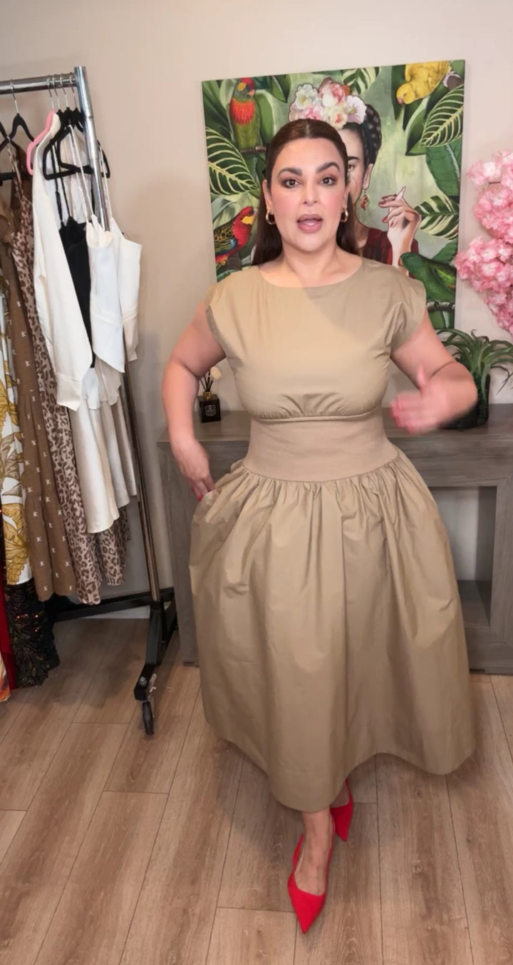 Vestido Mocha Cuello Oval Cintura Stretch Dural Midi Con Bolsas (#113)