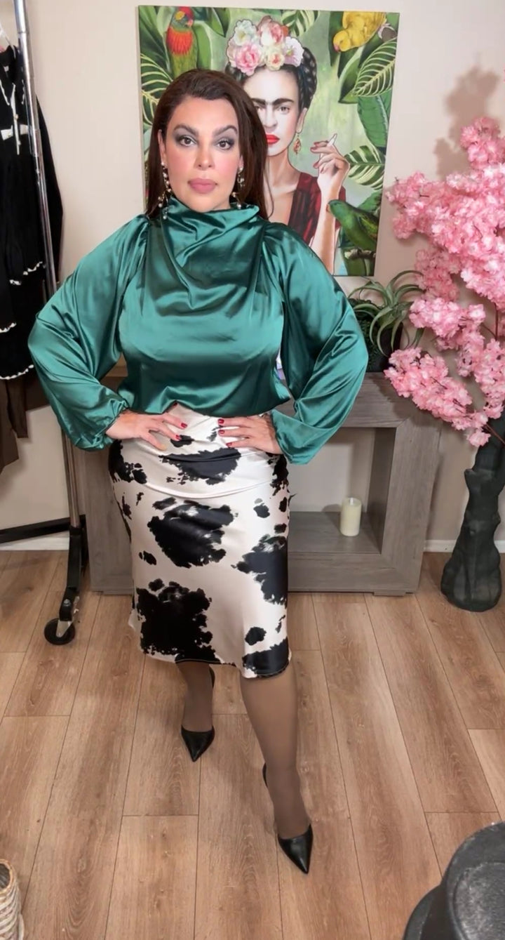 Falda beige y negro vaca satinada stretch