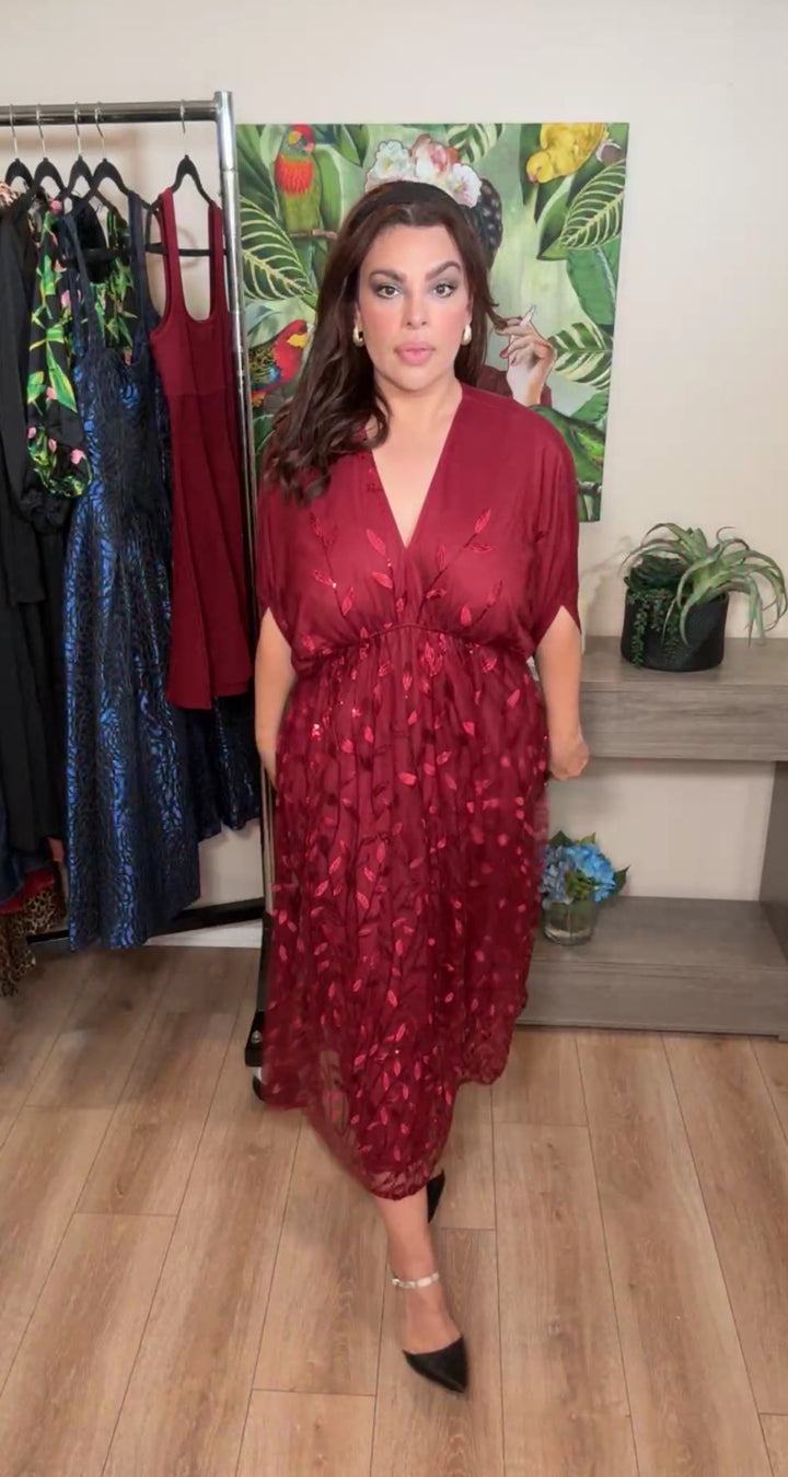 Vestido guinda hilo y lentejuela (#107)