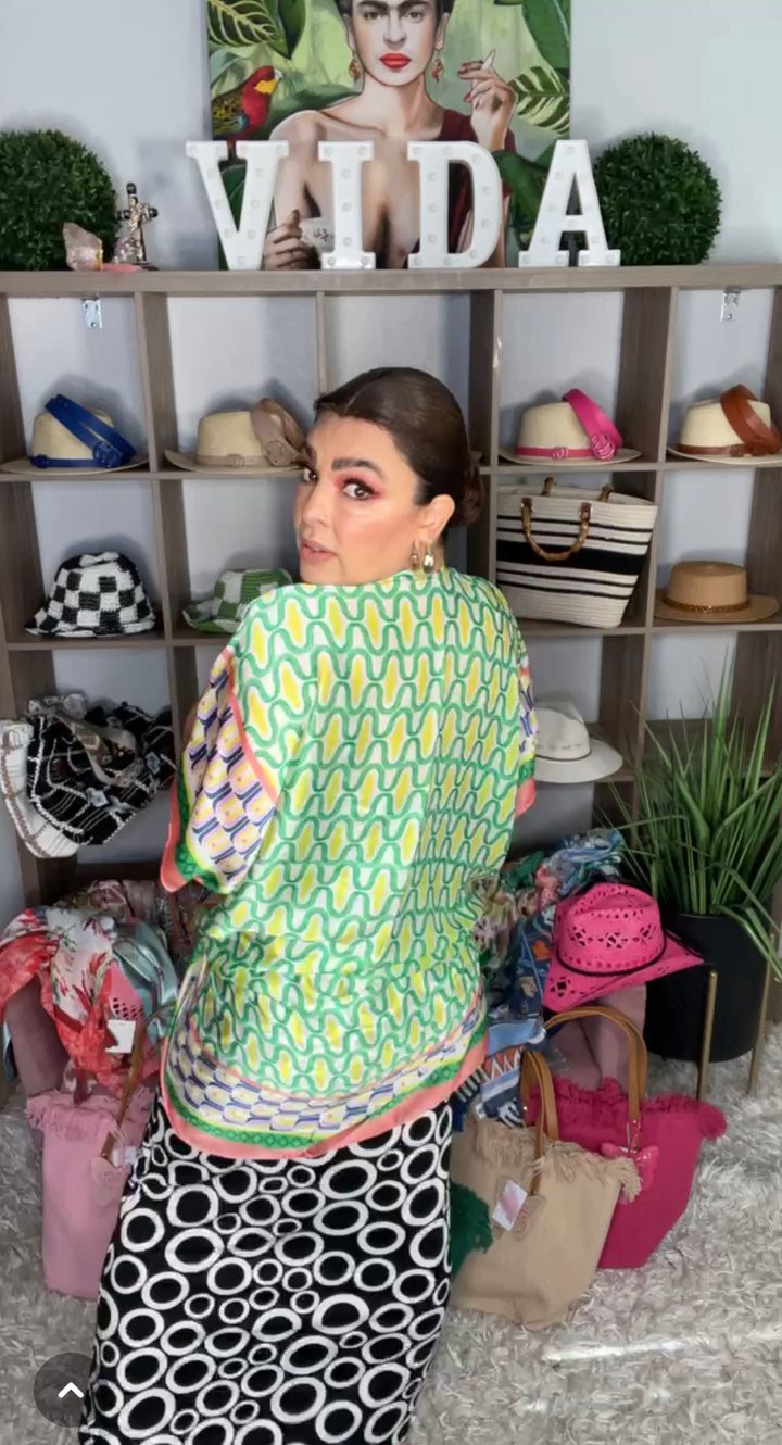 Blusa Verde y Amarillo Barroco Satinada Infinity
