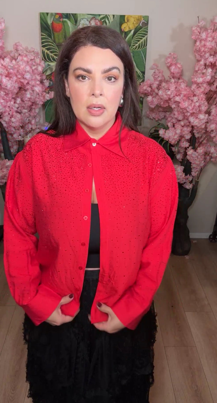 Camisa Roja con Pedrería Corte Relax (#113)