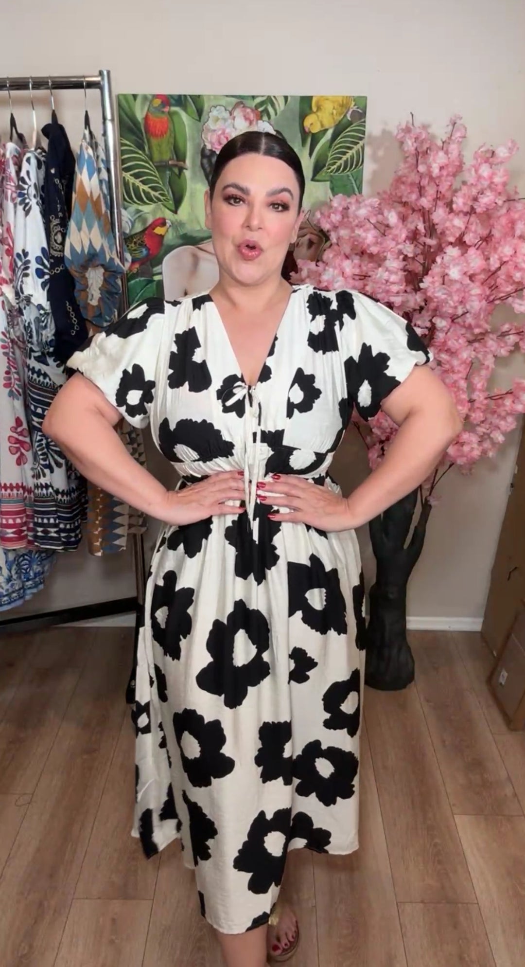 Vestido beige y negro flores pintura manga burbuja midi (#154)