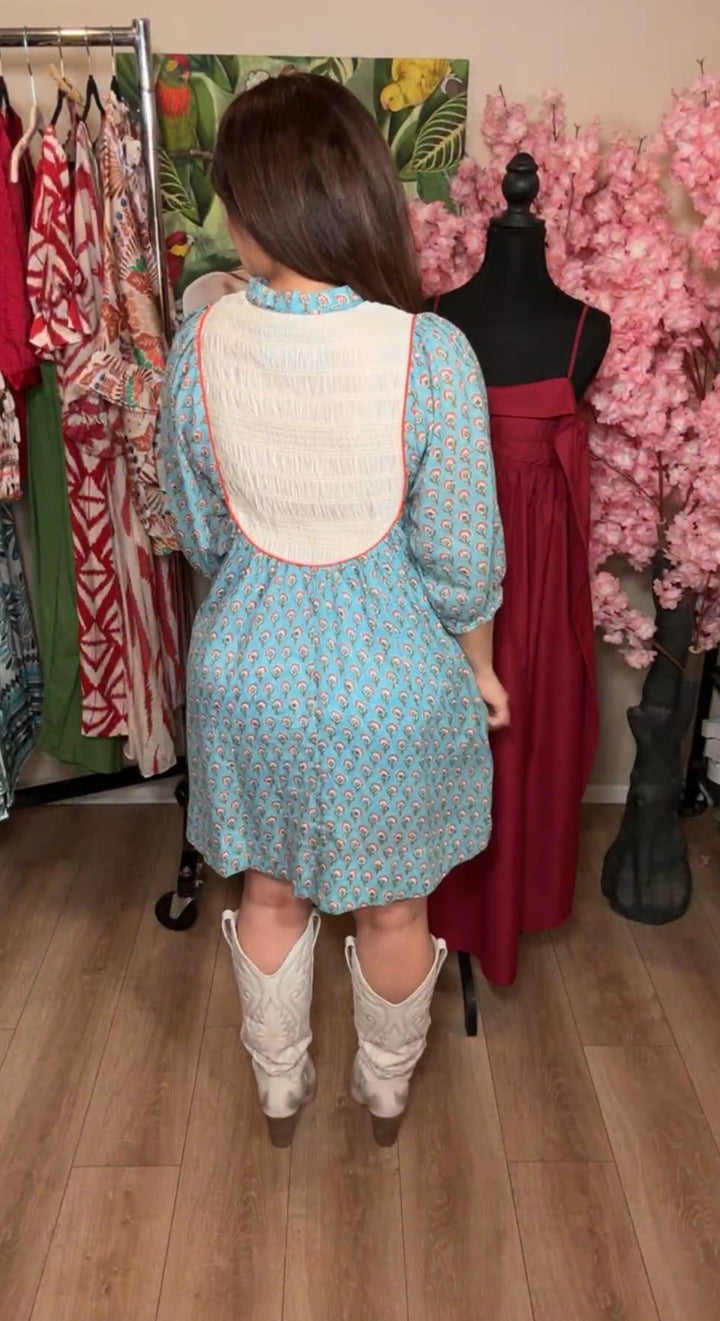 Vestido azul cielo pechera beige western (