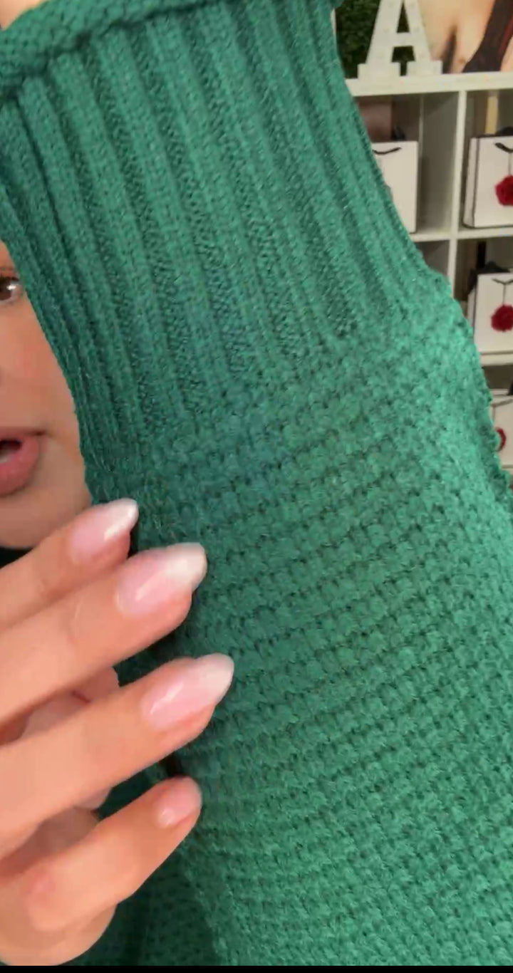 Set Verde Falda y Sweater Crop de Punto Cuadro (#133)