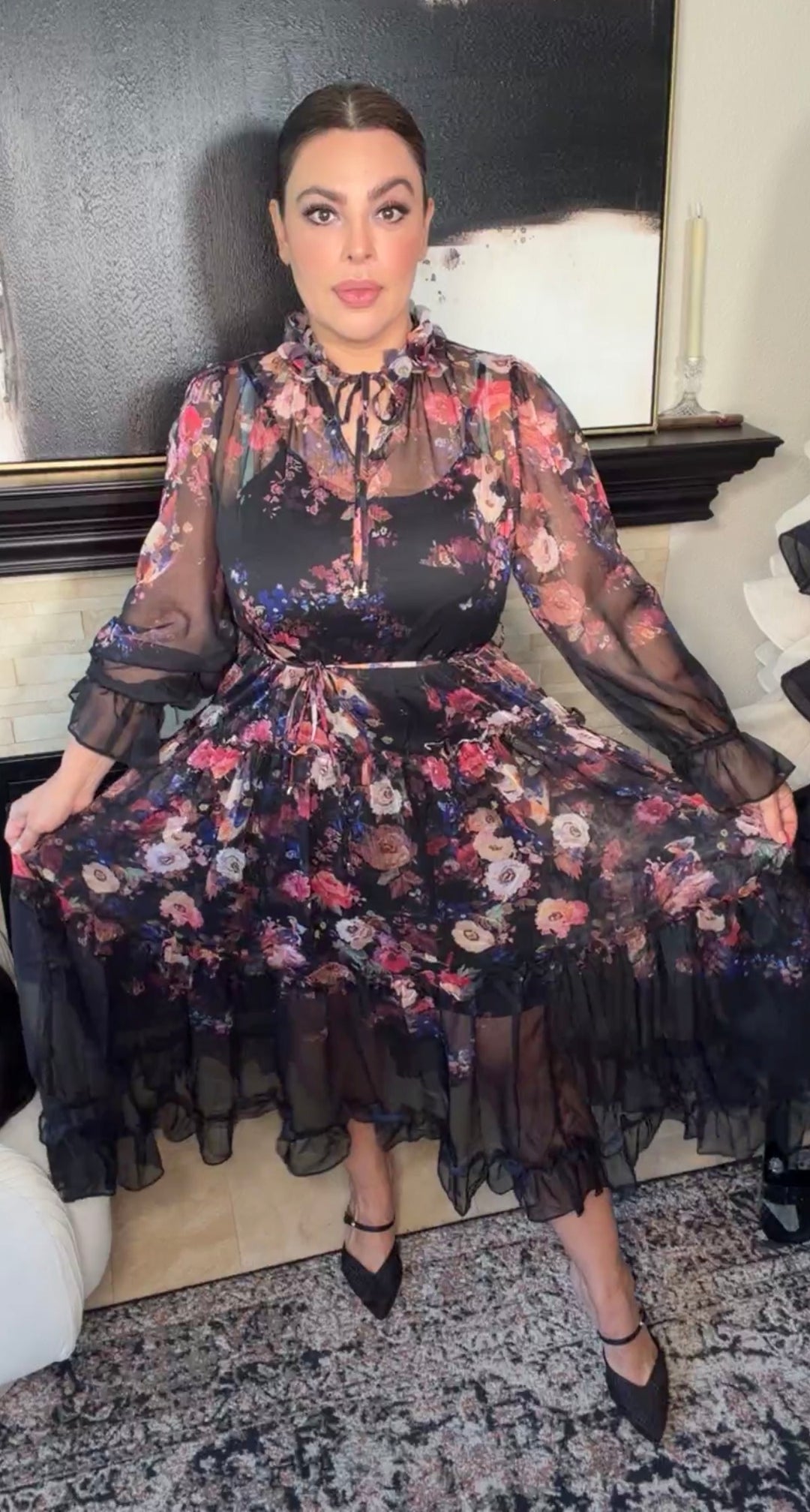 Vestido negro flores rosa antiguo chiffon con fondo cinto midi (