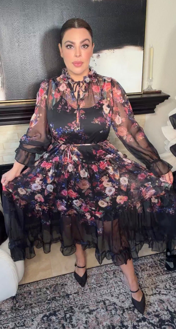 Vestido negro flores rosa antiguo chiffon con fondo cinto midi (