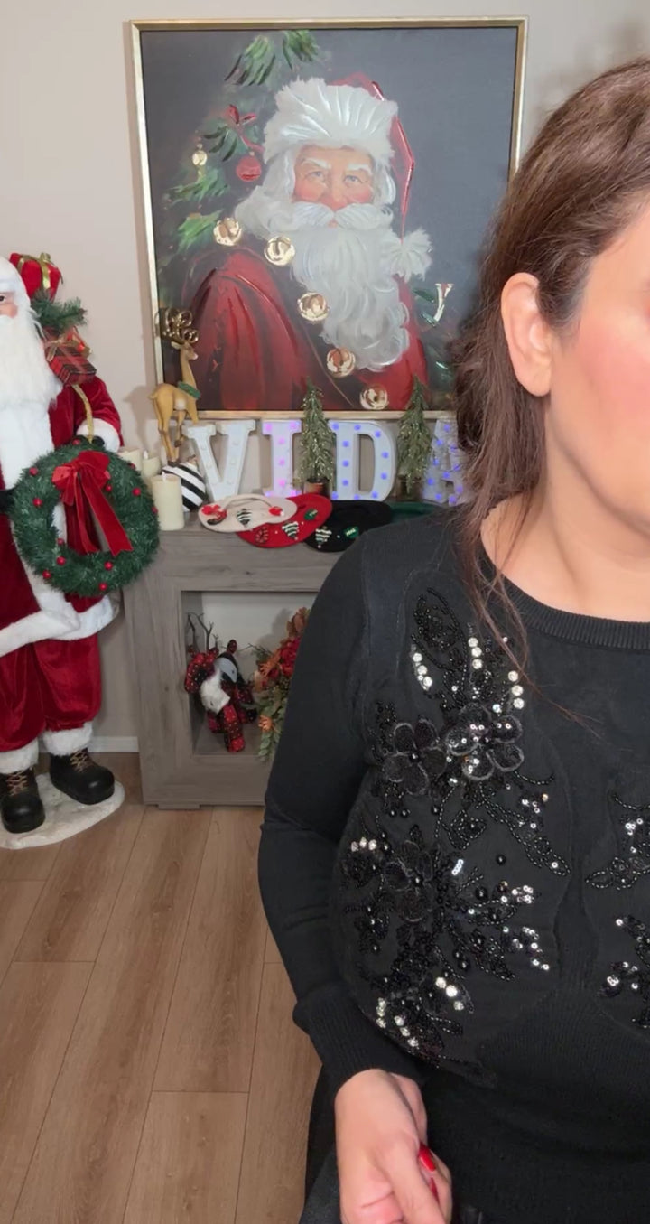 Sweater negro lentejuela y pedrería al frente (#139)