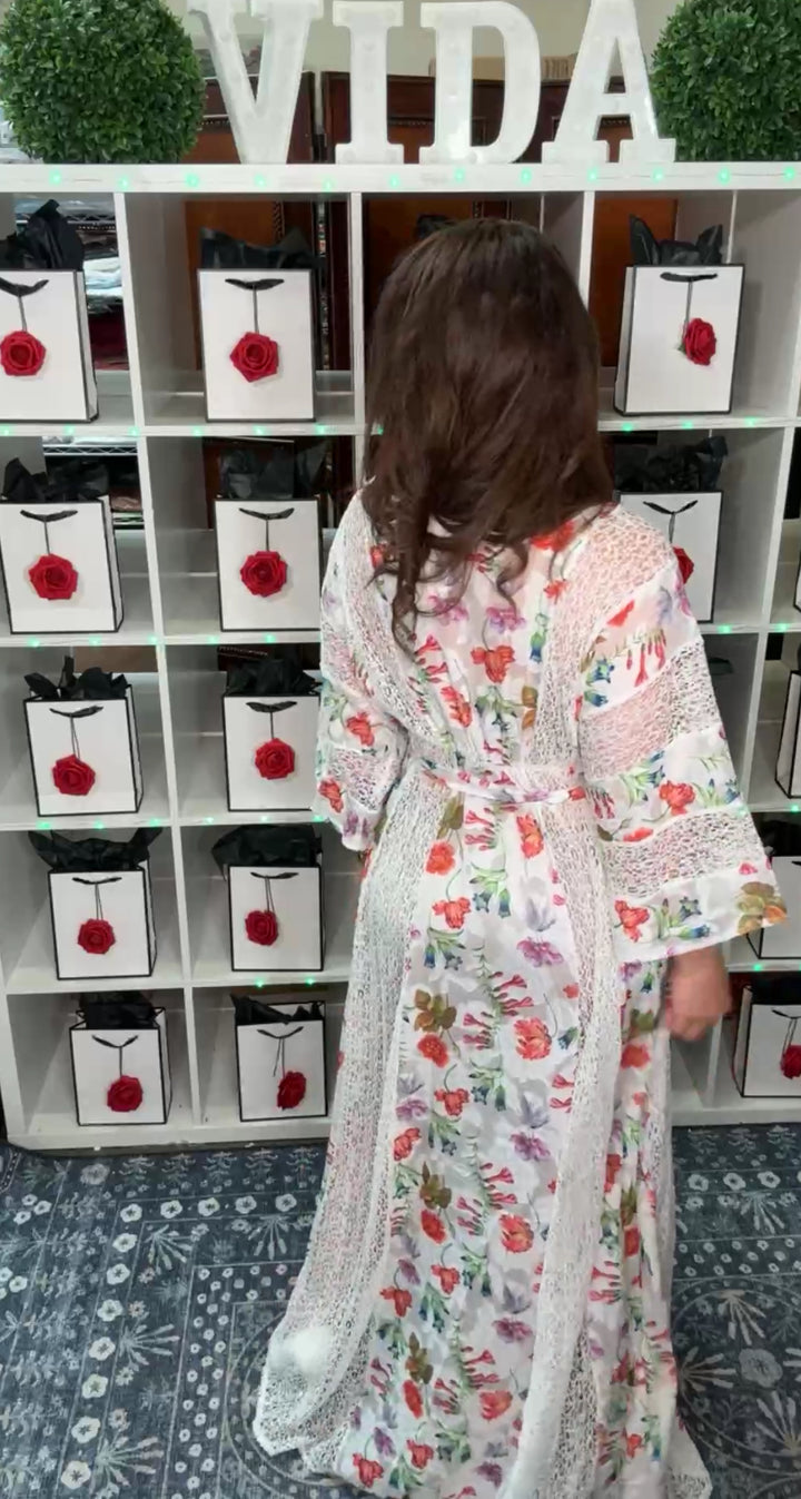 Vestido Blanco Multi Flor con Encaje Maxi Cintura Stretch (#144)