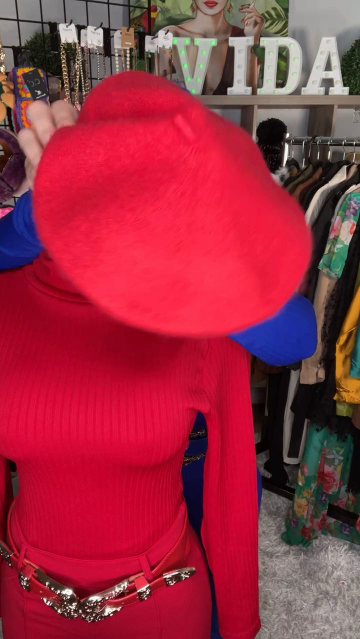Boina Roja Clasico Lux (#295)