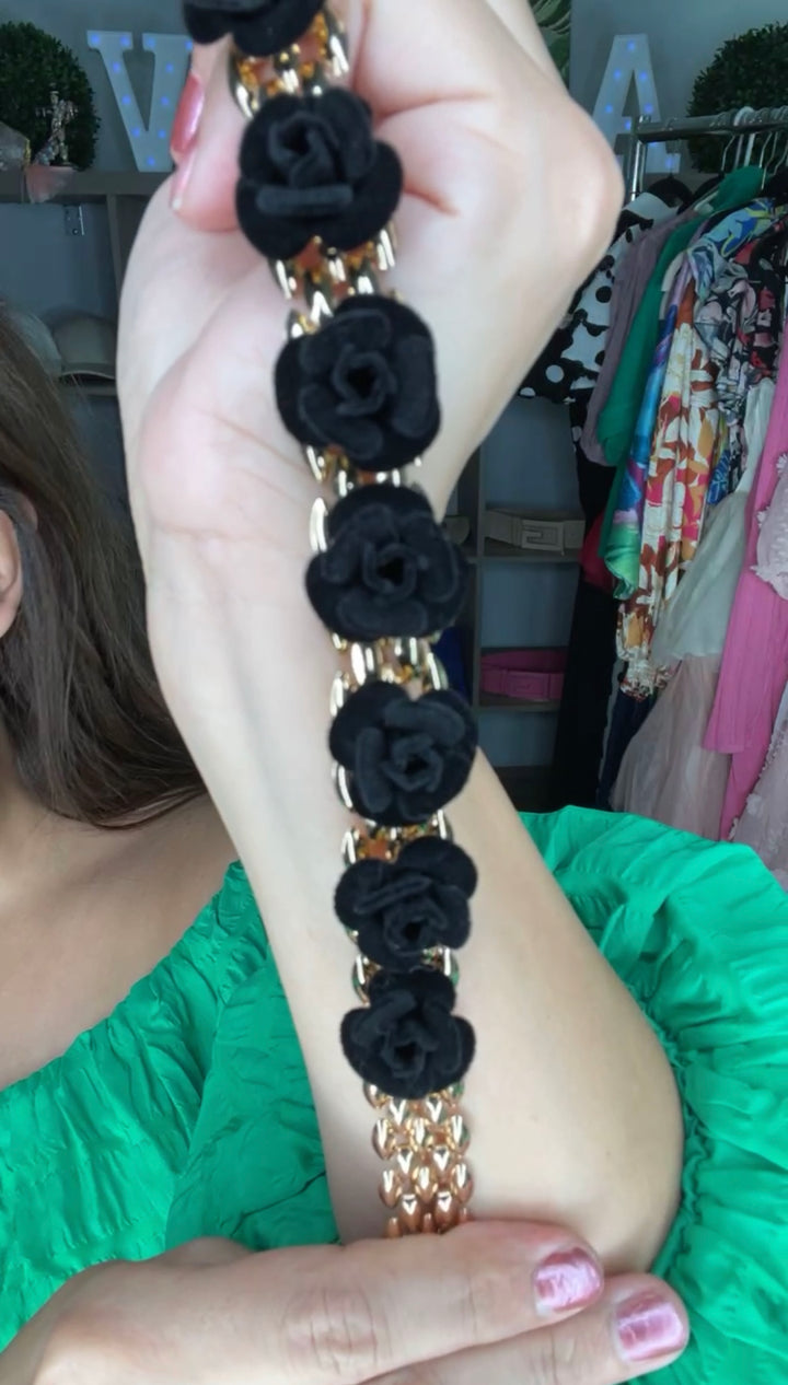 Collar Dorado Flor Negra Velver 3D Chocker (#140)
