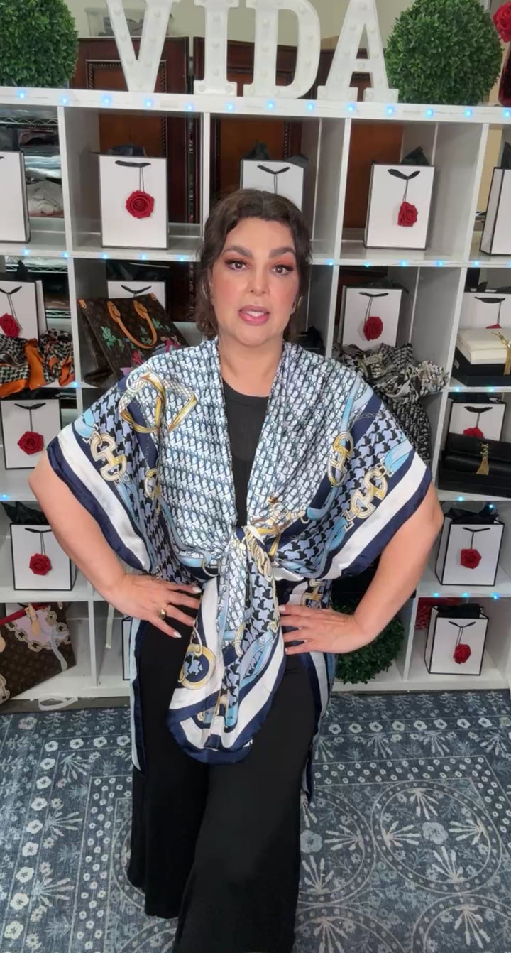 Blusa Azul y Blanco Dio Infinity (#120)