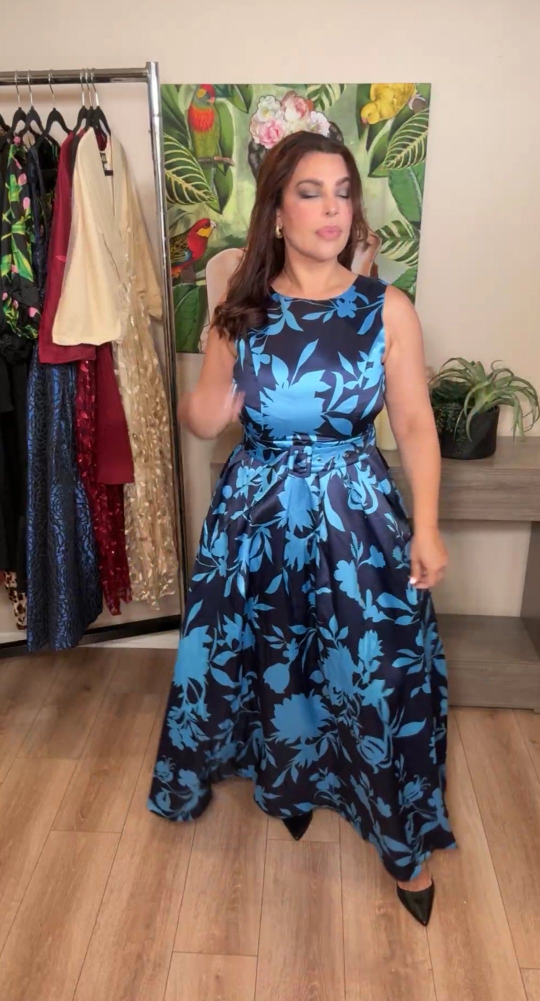 Vestido azul marino multi floral gala maxi espalda libre (#104)