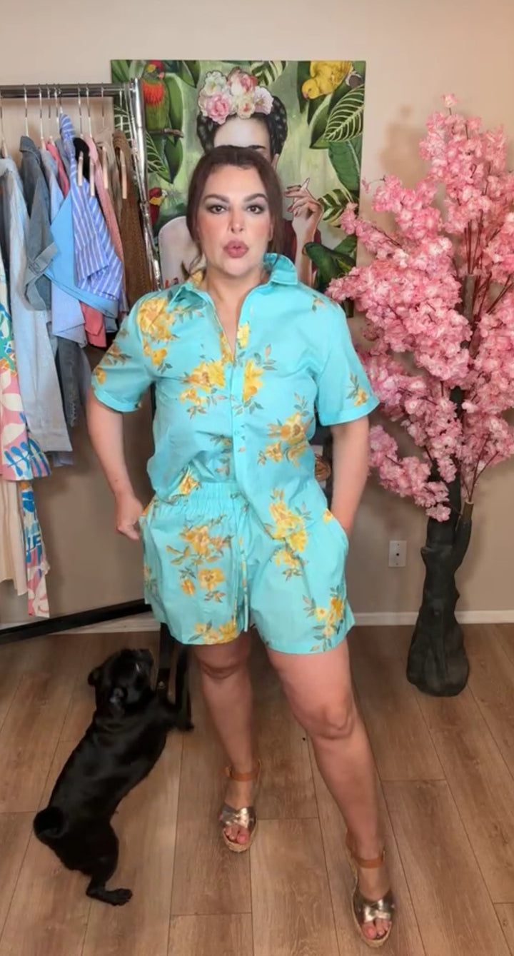 Set Agua Y Flores Amarillas Shorts Y Camisa (#147)
