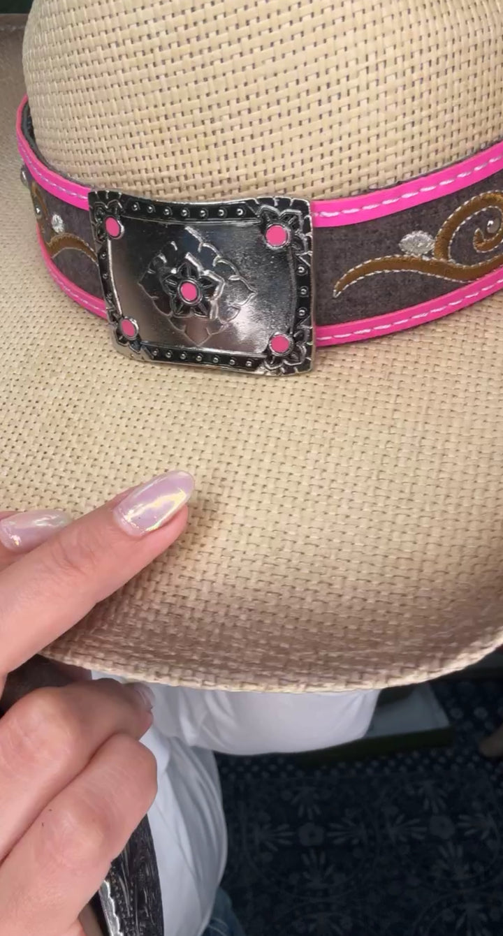 Sombrero beige bordado rosa floral piel (#334)