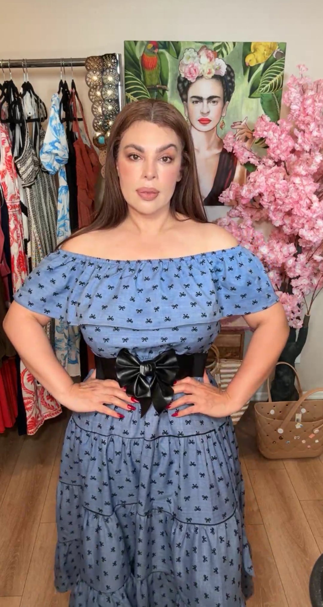 Vestido Azul Con Moñitos Negros Terciopelo Sobre Saltado  (#176)