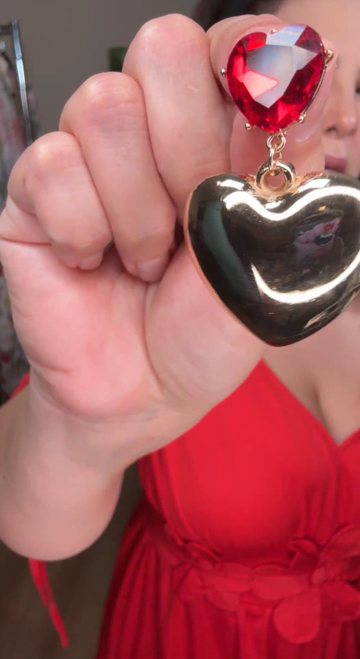 arete dorado corazón rojo (#100)