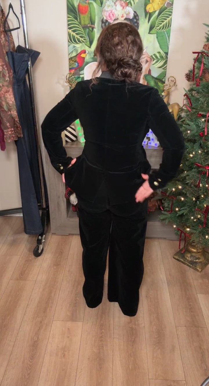 Set negro velvet botón oro blazer y pantalón (#118)