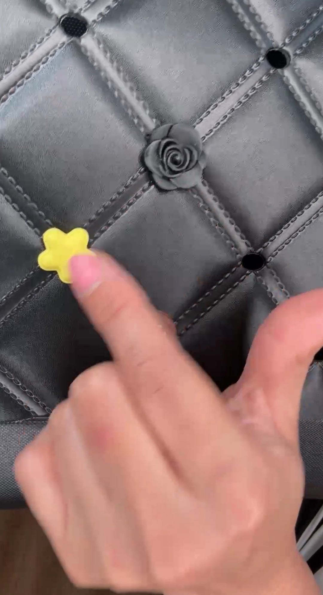 Bolsa Negra Charms Plastic (#127)