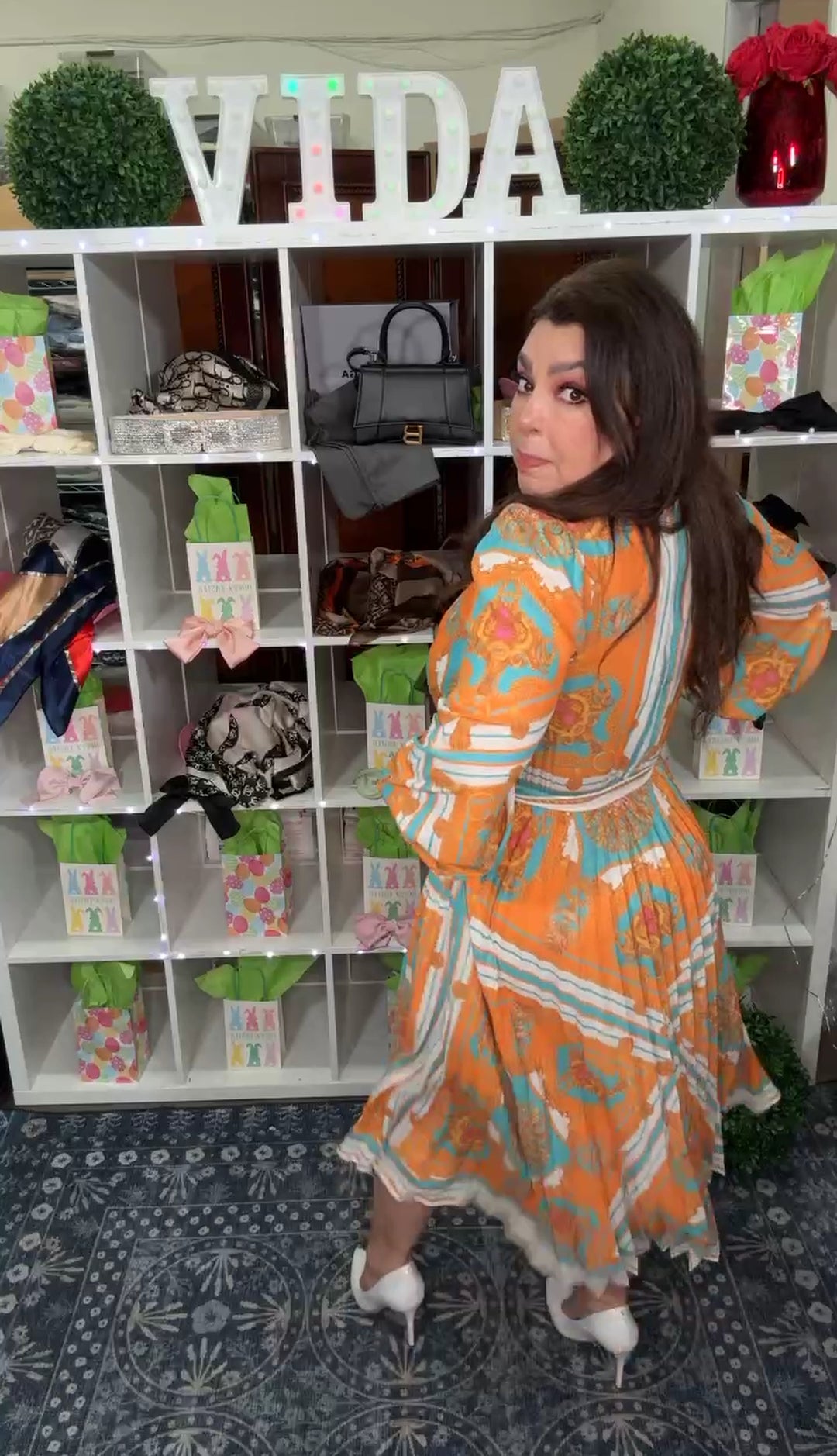 Vestido Beige con Naranja y Turqueza Barroco (#162)