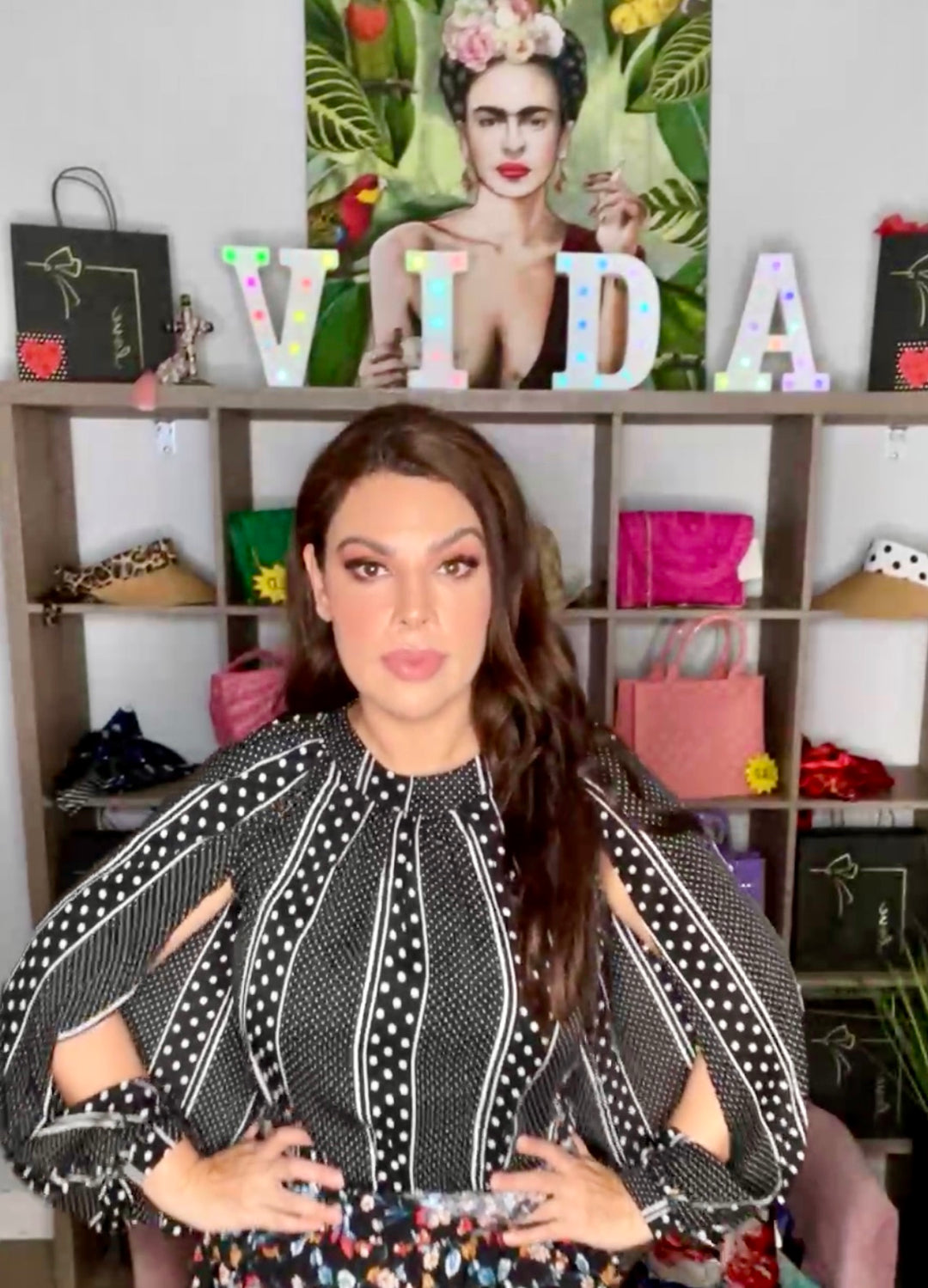 Blusa Body Negra Boleada Seda (#188)