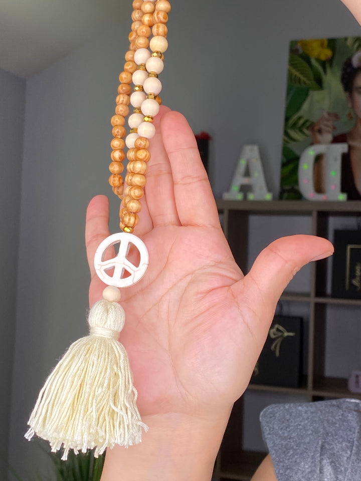 Collar Madera Beige Peace Love Tassel (#195)