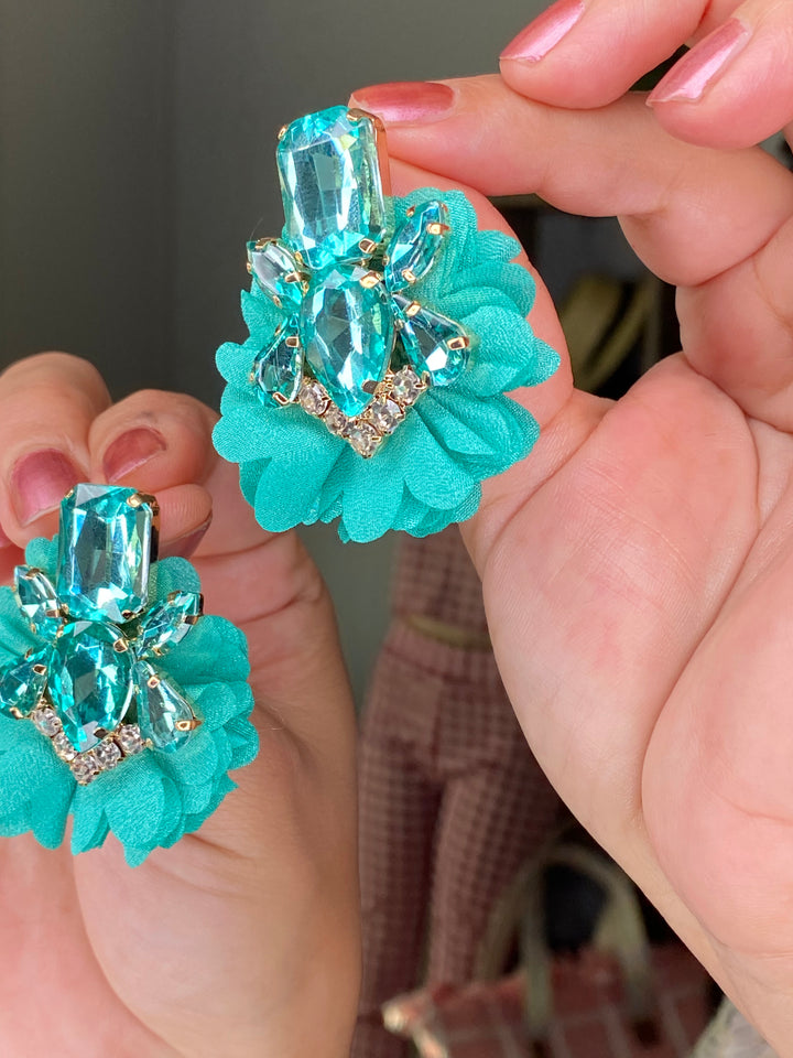 Arete Menta Pedreria Flor Tela (#306)