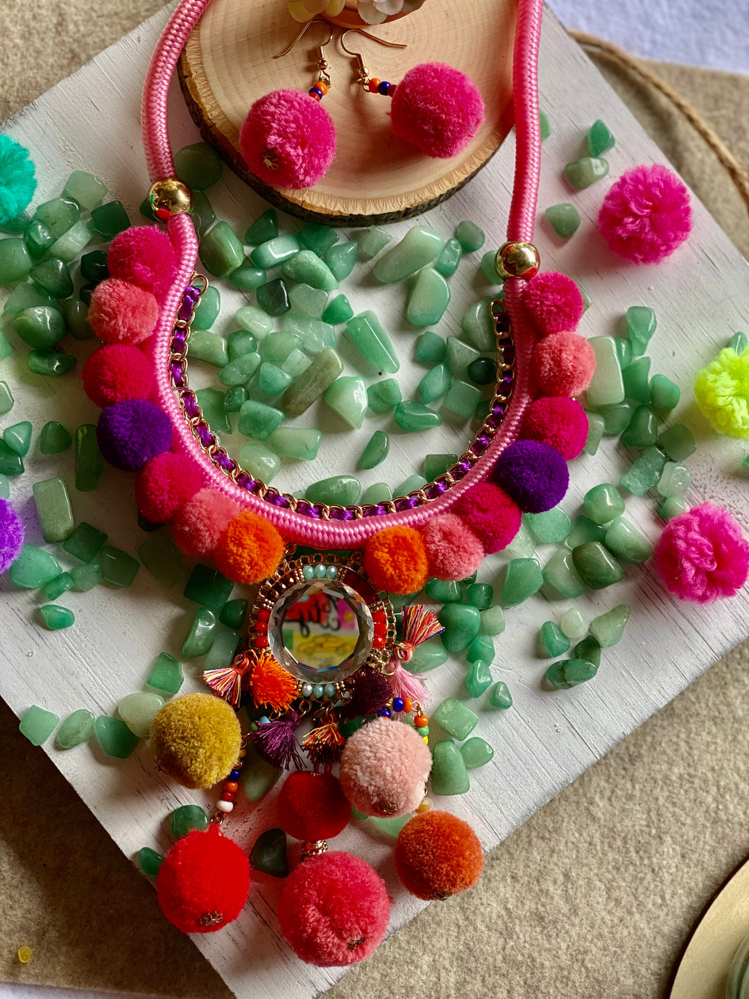 Collar set pompones baby rose colores varios (#116)
